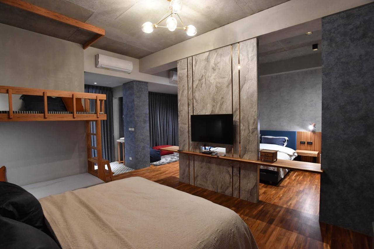 Fu'S House 52 Hotel Tainan Buitenkant foto