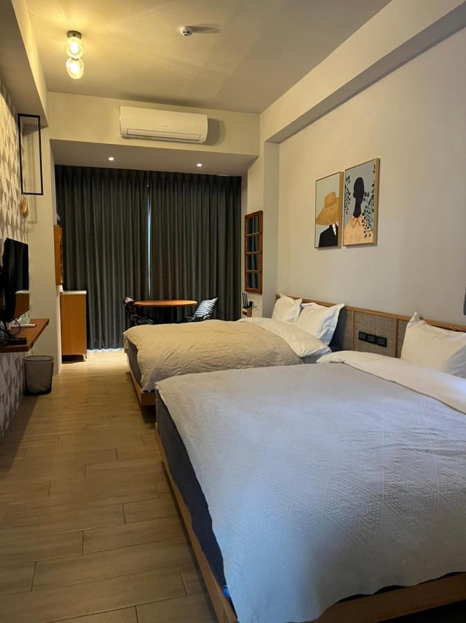 Fu'S House 52 Hotel Tainan Buitenkant foto